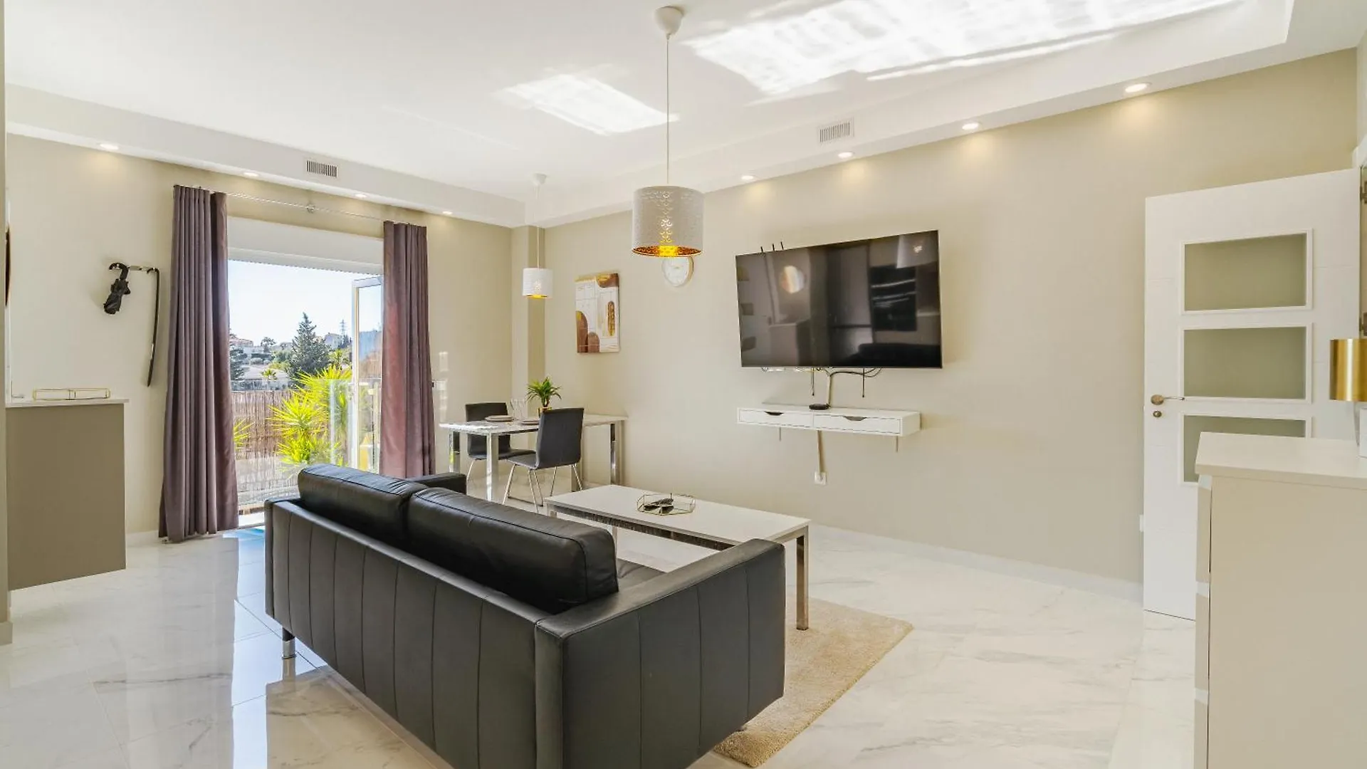 Private Luxurious Hillside Villa With Pool & Sea Views For 8 To 10 Ppl Fuengirola 0*,  Spain